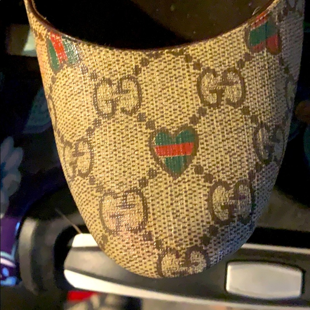 Gucci shoes